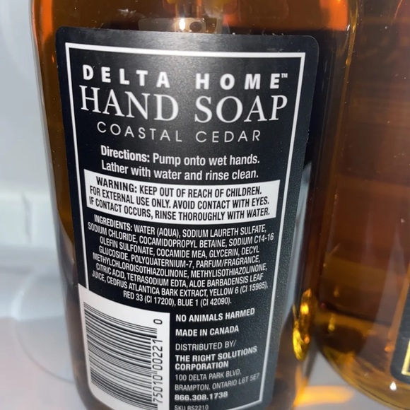 2 Bottles Delta Home Coastal Cedar Hand Soap 16 Fl Oz ea - Picture 4 of 4